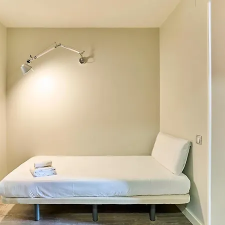 Montserrat Apartments By Gaiarooms-3